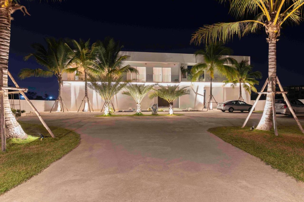 צ'יאנג מאי Palm Villa - Award Winning Modern Luxury & Exclusive Villa Resort מראה חיצוני תמונה
